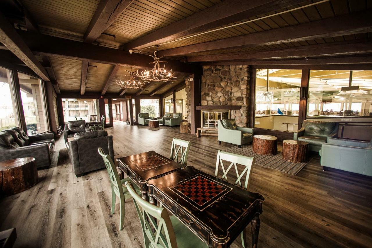 Lake Lawn Resort Delavan Extérieur photo